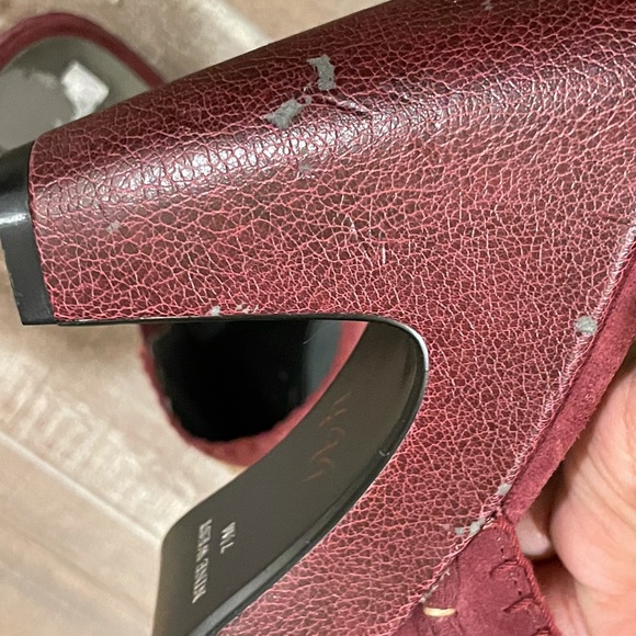 Nine West Women's Floral Embroidered Red/Maroon Suede Clogs - Picture 7 of 11